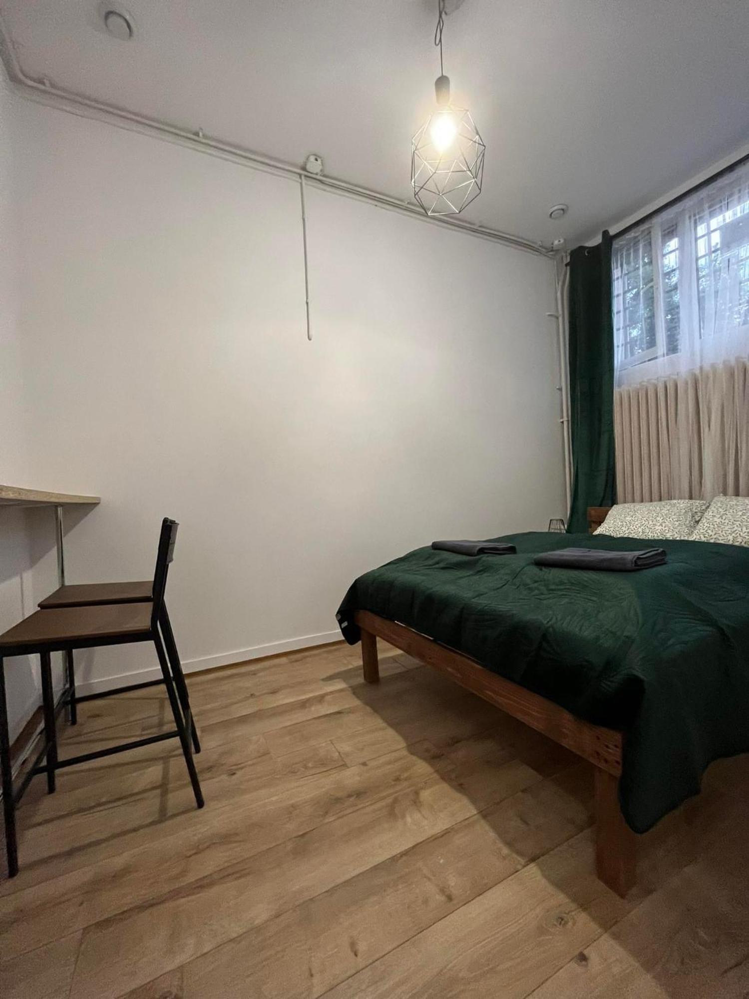 Tomtom Hostel Краков Экстерьер фото