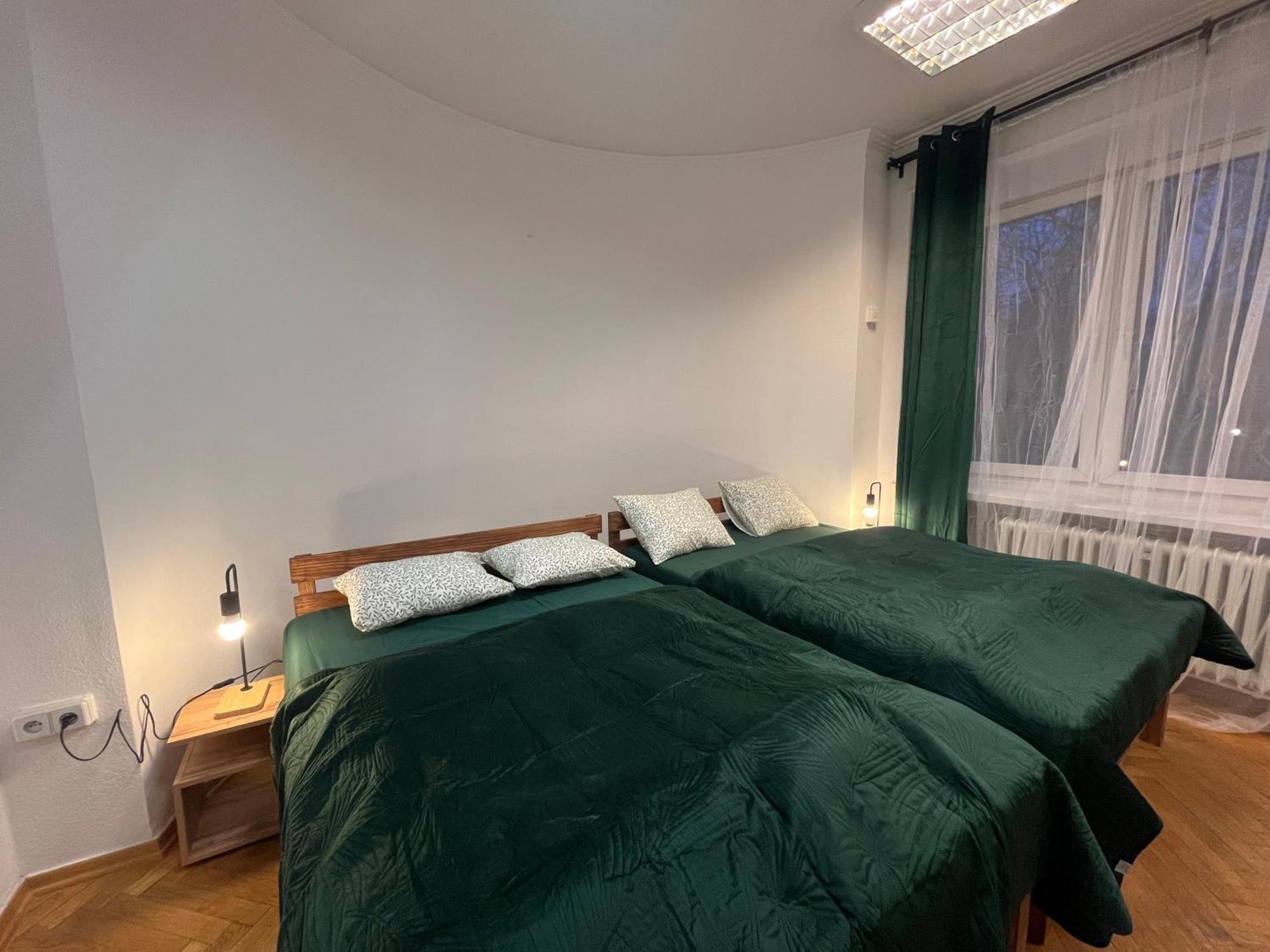 Tomtom Hostel Краков Экстерьер фото
